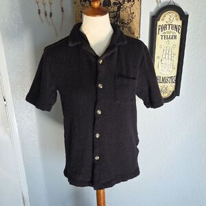Cotton On Black Short-Sleeve Button-Down Shirt Small